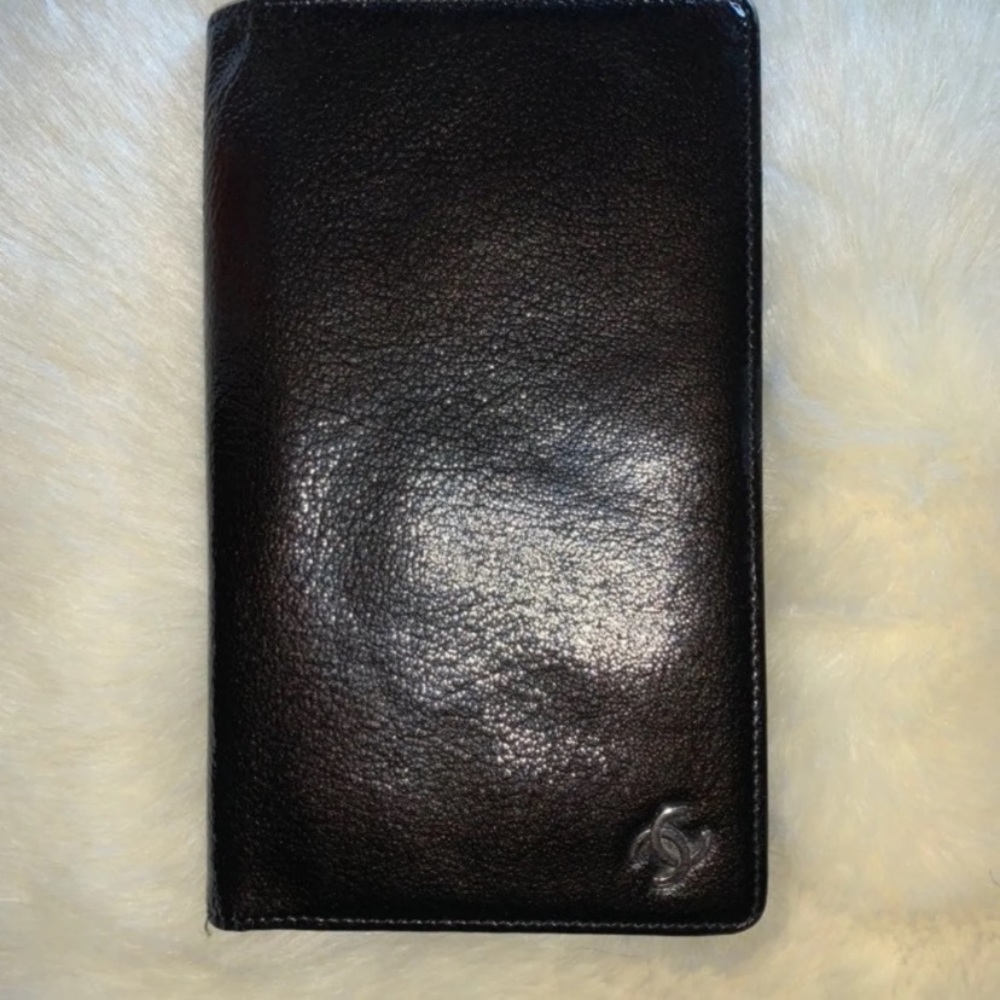 Authentic Chanel Bronze Wallet - Picture 9 of 11